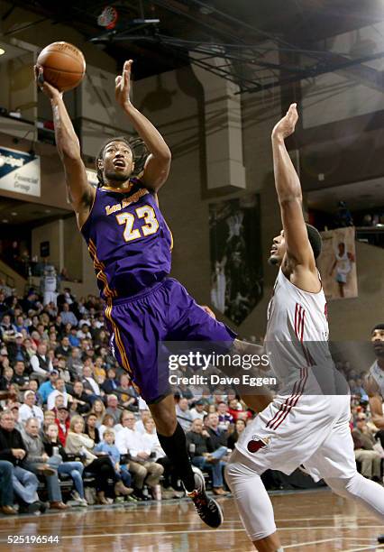 Justin Harper of the Los Angeles Defenders shoots past Jarnell Stokes of the Sioux Falls Skyforce during the NBA D-League Finals Game 3 at the...