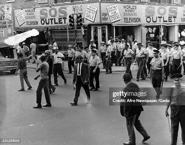 59 Riot Aftermath 282 Crisis 1964 Stock Photos, High-Res Pictures, and Images - Getty Images