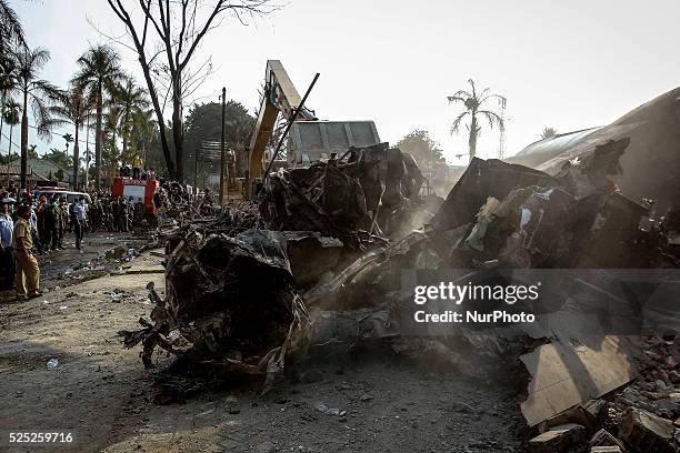 168 2015 Sumatra Indonesian Air Force C 130 Crash Stock Photos, High