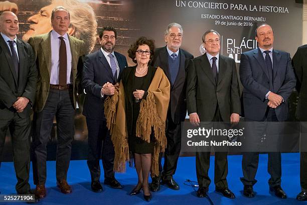 Bertin Osborne, Alvaro Maurizio Domingo, Marta Ornelas, Placido Domingo, Real Madrid's president Florentino Perez and Rafa Benitez during...