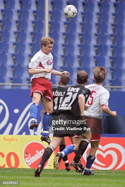 Fussball: Regionalliga Nord 03/04, Hamburg; Hamburger SV Amateure - Rot Weiss Essen; Stephan HANKE, HSV, KOEHLER, KOEHN / Essen, Marcus STEEGMANN /...