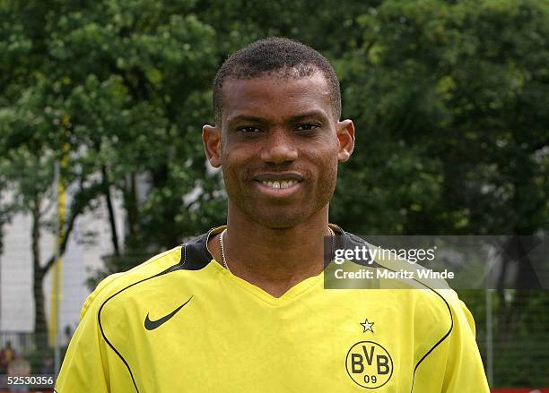 Fussball: 1. Bundesliga 04/05, Dortmund; Borussia Dortmund; Sunday OLISEH 30.06.04.