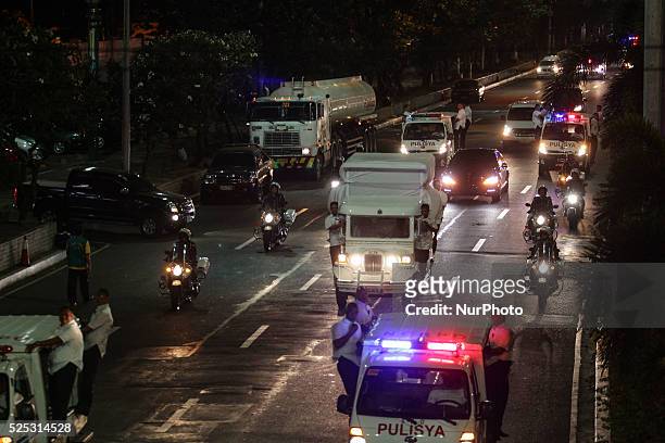 Manila, Philippines - The Pope Mobile makes its way through Roxas Boulevard during a dry run on Pope Francis' arrival in Manila on Monday, January...