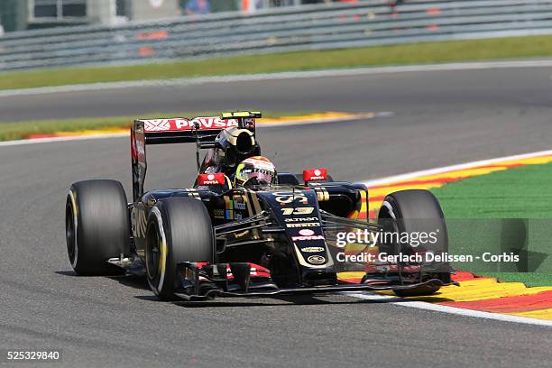 Shell Lotus F1 Maldonado Lotus F1 Photos and Premium High Res Pictures - Getty Images