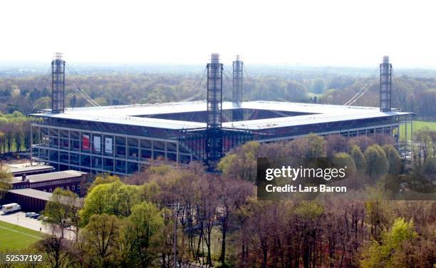 Fussball: Sportstaette / Stadion, Koeln; Rheinenergie-Stadion in Koeln .