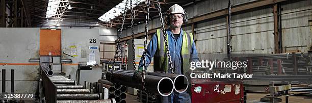 portrait of a steelworker in his working environment - gateshead stock pictures, royalty-free photos & images