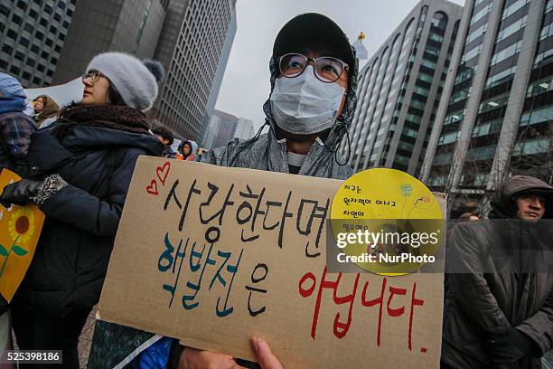 November 29, 2015 - South Korea, Seoul : Environmental activists and EU 20 Country Ambassador attend hold Picket or banners with marching during the...