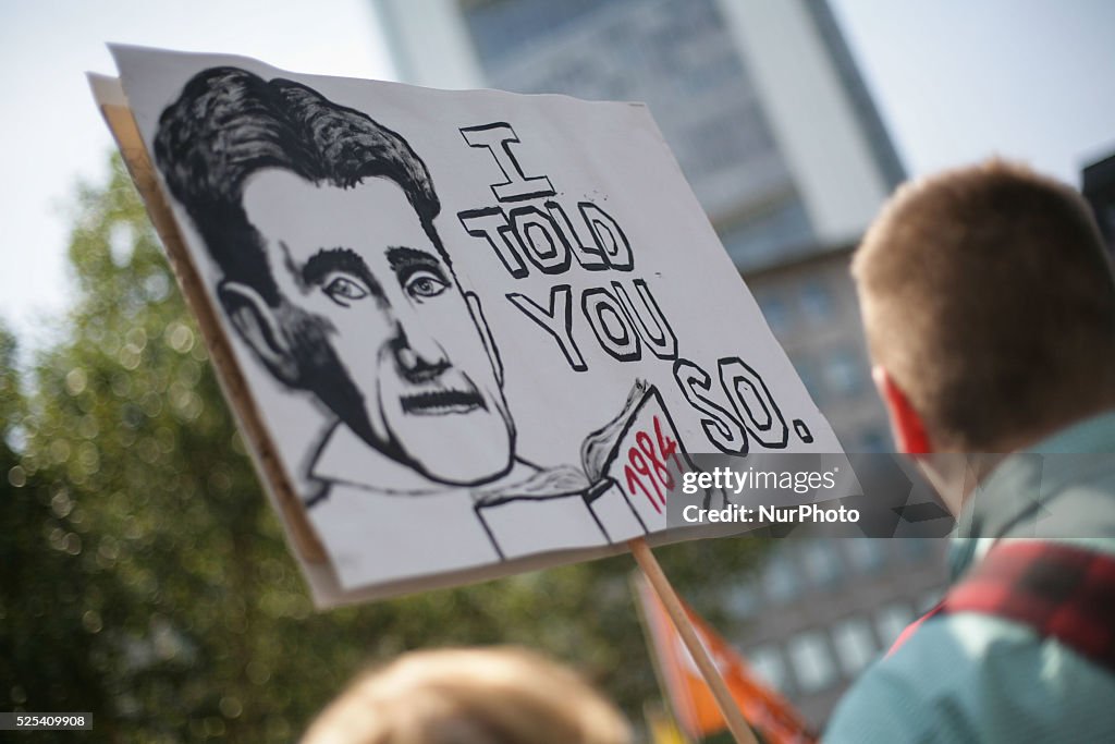 Germany: nationwide demonstrations against NSA spying and in solidarity with Edward Snowden
