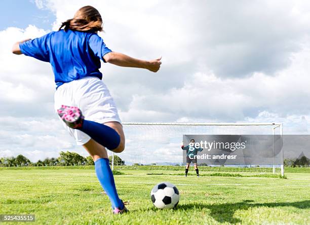 female soccer players - woman goalie stock pictures, royalty-free photos & images