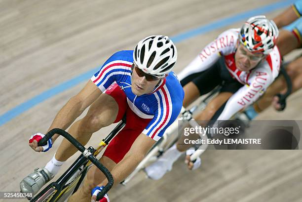 Athens 2004 - Olympic Games. Cycling Track. Men s point race. Franck Perque . Jeux Olympiques Athenes 2004 - Cyclisme sur piste. Course aux points....