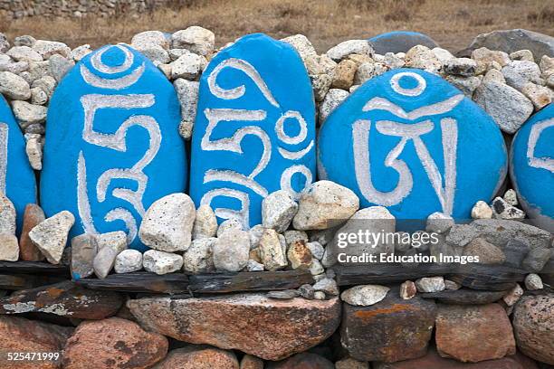 Kyang Sign Kyang Photos and Premium High Res Pictures - Getty Images