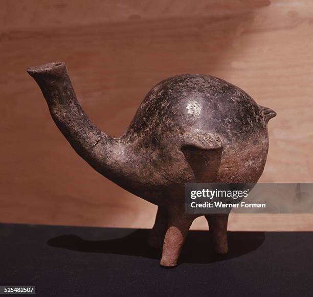 Vessel in the form of an ostrich, Sudan. Nubian, Predynastic, 1700 BC.