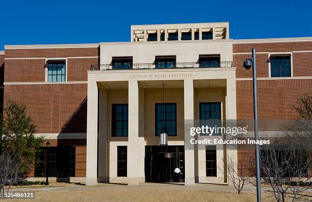 Smu Library Dallas 2,042 George W Bush Presidential Library Photos & High Res Pictures ...