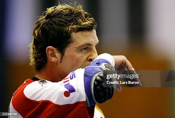 Handball: Laenderspiel 2004, Augsburg; Deutschland - Oesterreich ; Florian KEHRMANN / GER 04.01.04.