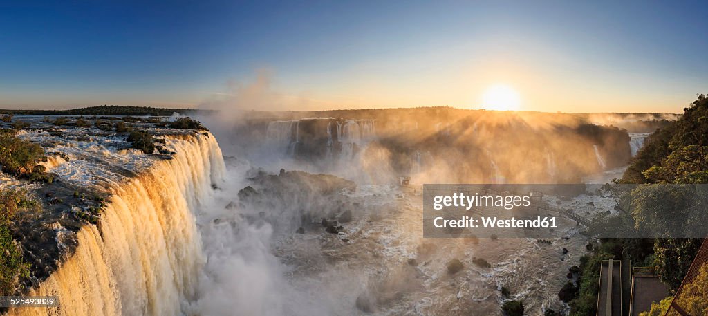 South America, Brazil, Parana, Iguazu National Park, Iguazu Falls