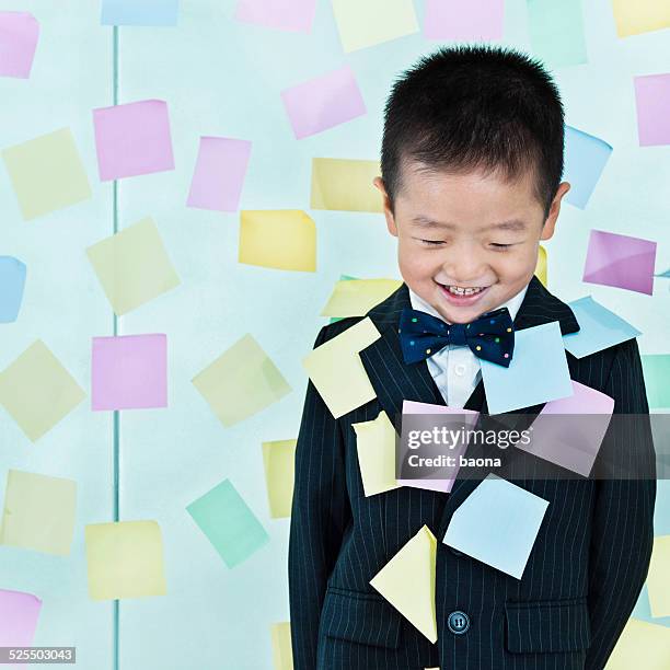 Sticky Note Child Child With Sticky Notes Photos and Premium High Res Pictures - Getty Images