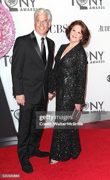 Linda Lavin pictured at the 66th Annual Tony Awards held at The Beacon Theatre in New York City , New York on June 10, 2012. �� Walter McBride