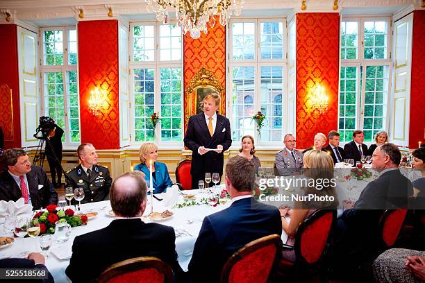 King Willem-Alexander and Queen Maxima of The Netherlands have a dinner with Prime Minister Stephan Weil of Lower Saxony and Prime Minister Hannelore...