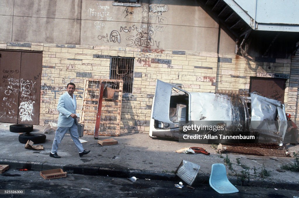 Coluche filming 'Banzai' in the South Bronx