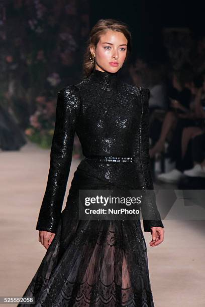 Model walks the runway during the Samuel Cirnansck fashion show as part of Sao Paulo Fashion Week - winter 2016 on October 21, 2015 in Sao Paulo,...