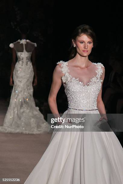 Model walks the runway during the Samuel Cirnansck fashion show as part of Sao Paulo Fashion Week - winter 2016 on October 21, 2015 in Sao Paulo,...