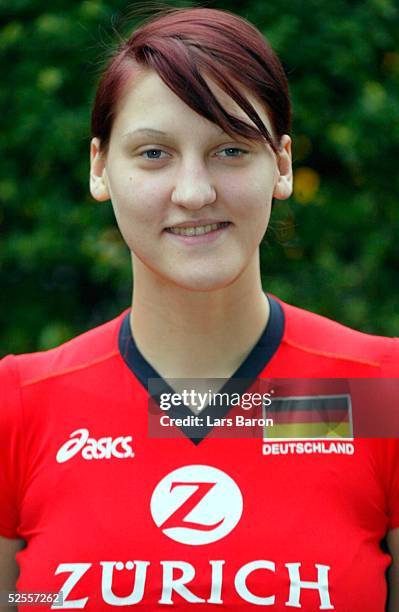 Volleyball / Frauen: NOK Feature, Heidelberg; Tina GOLLAN 23.05.04.