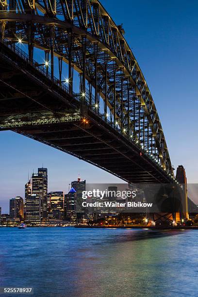 australia, new south wales, exterior - sydney harbour bridge stockfoto's en -beelden