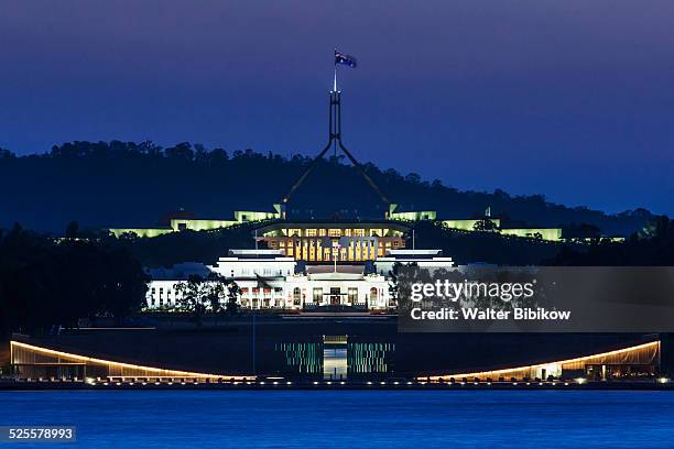 australia, australian capital territory, exterior - parliament house fotografías e imágenes de stock