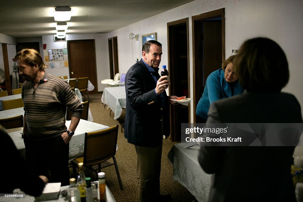 USA - 2008 Elections - New Hampshire - Huckabee Campaigns