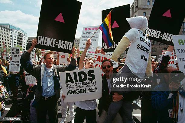 Gay Rights Movement Sign Gay Men Signs Photos and Premium High Res Pictures - Getty Images