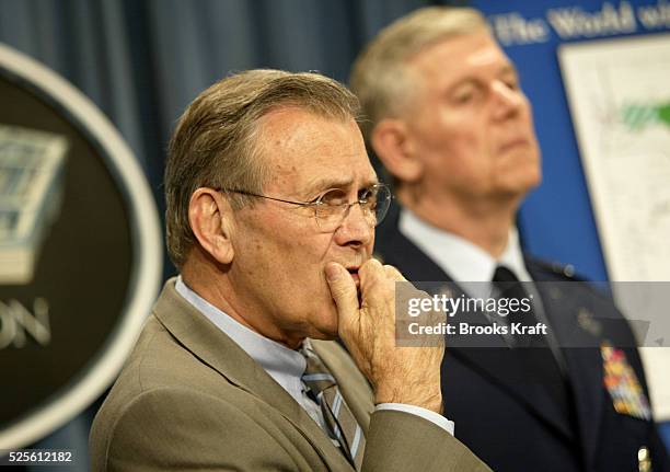 Donald Rumsfeld 1975 1,071 Donald Rumsfeld Photos Stock Photos, High-Res Pictures, and ...