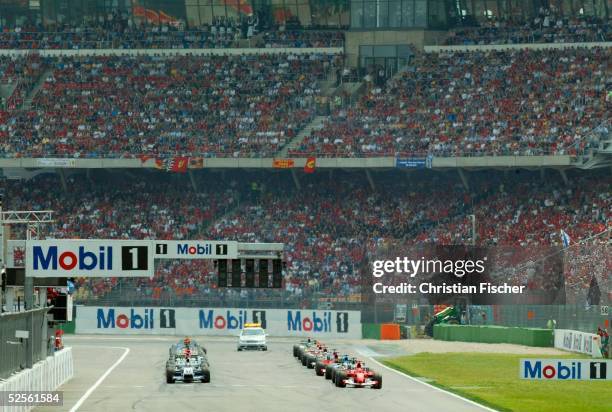 Motorsport / Formel 1: GP von Deutschland 2004, Hockenheim; Rennen; SPEZIAL - Uebersicht Start 25.07.04.