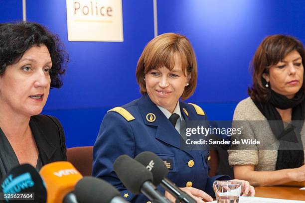 Brussels press conference on the future of the federal police in Belgium. From left to right mrs Annemie Turtelboom, minister of Justice, Catherine...