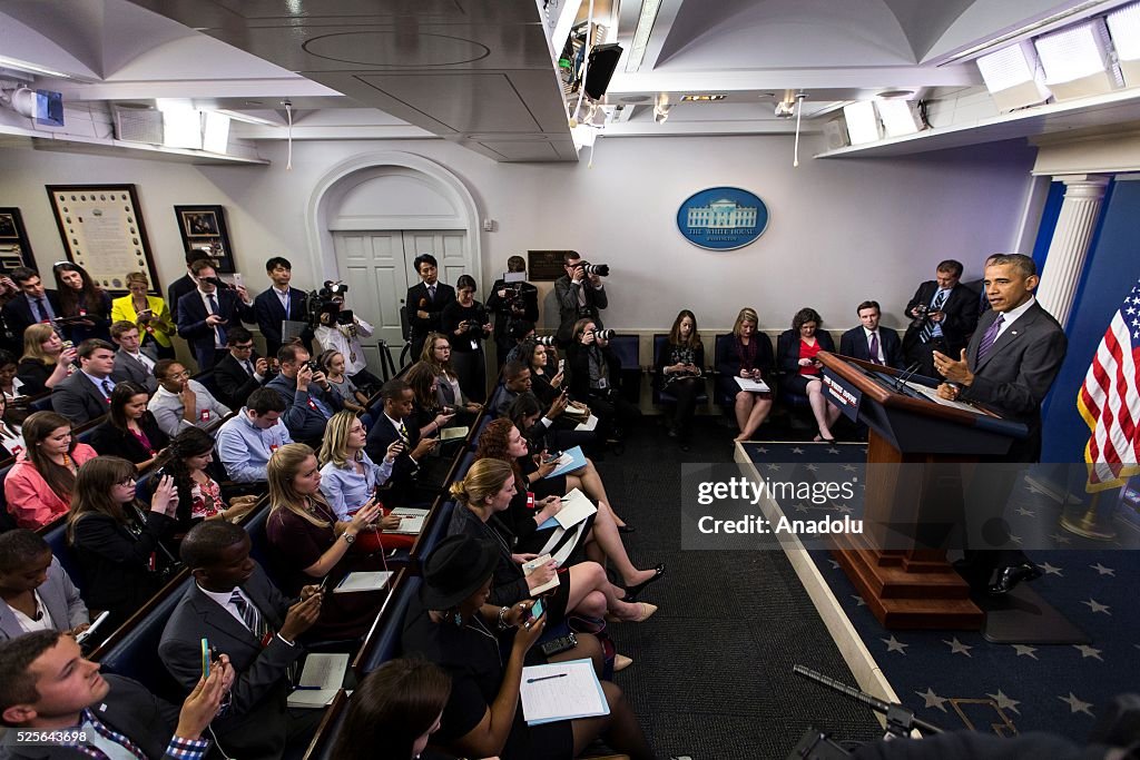 Obama Press Conference with College Journalists