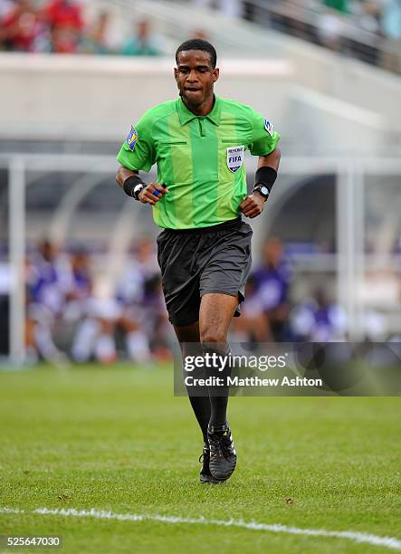 18 Roberto Moreno (Referee) Stock Photos, HighRes Pictures, and Images