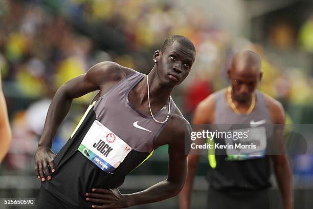 Men's 800 meters, Charles Jock before start