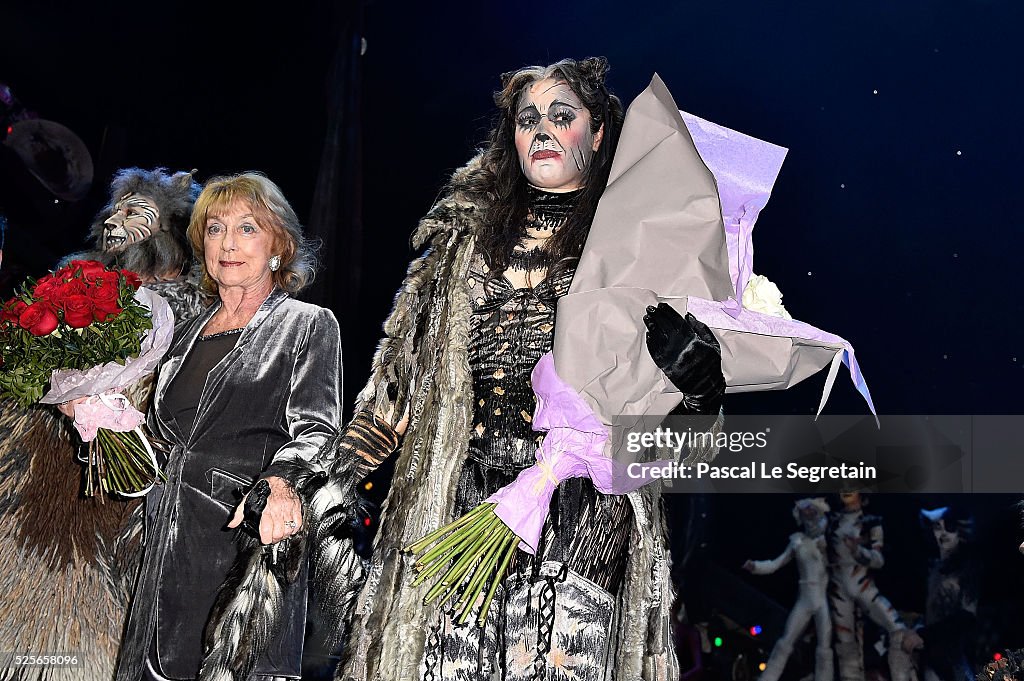 Cats Premiere At Theatre Mogador