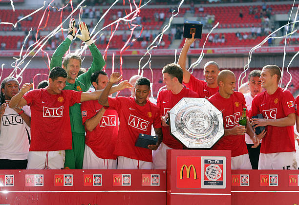 Manchester United players celebrate winning the FA Community Shield