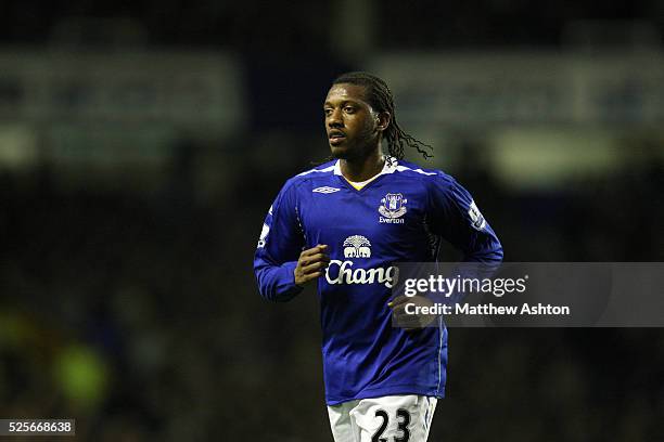 Manuel Fernandes of Everton