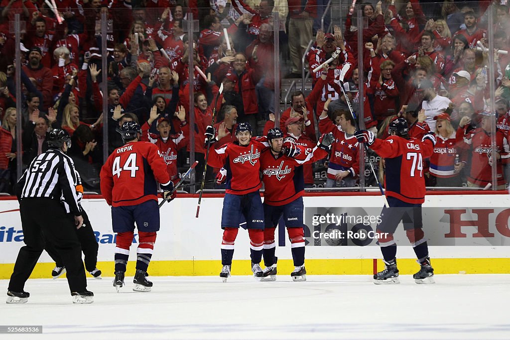 Pittsburgh Penguins v Washington Capitals - Game One