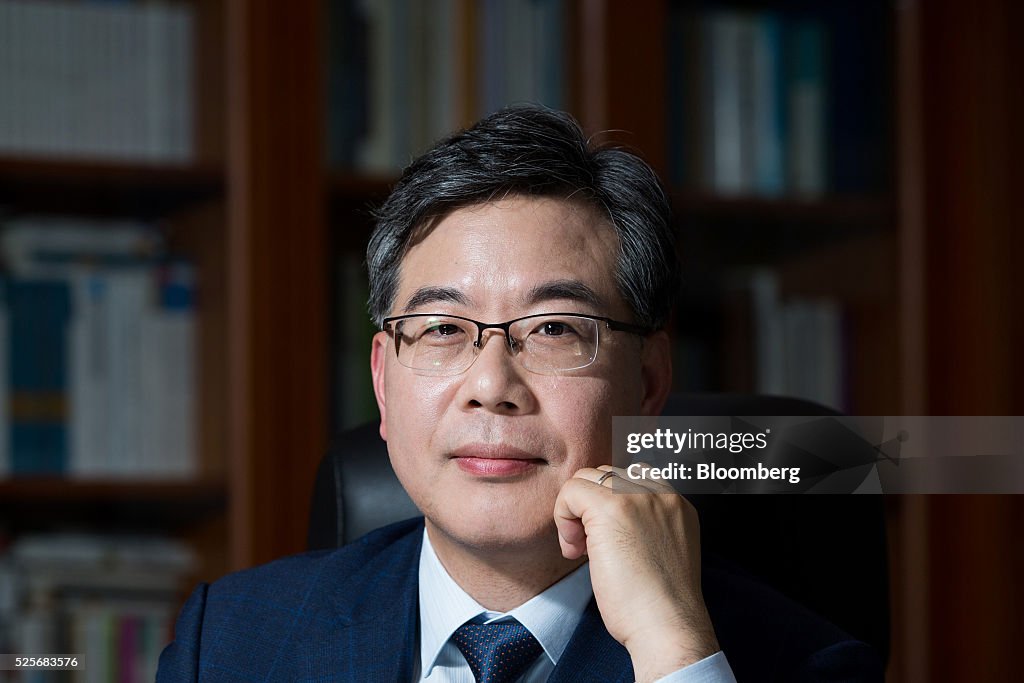 Song Eon Seog, South Korea's vice finance minister, poses for a... News Photo - Getty Images Song Eon Seog, South Korea's vice finance minister, poses for a... News Photo - Getty Images