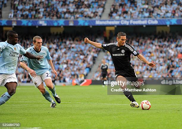 Frank Lampard of Chelsea scores to make it 1-2