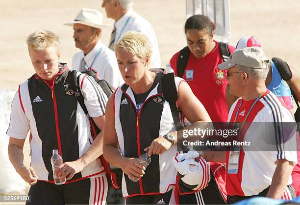 Leichtathletik: Olympische Spiele Athen 2004,Ancient Stadium Olympia; Kugelstossen / Frauen; Astrid KUMBERNUSS / GER scheidet in der Qualifikation...