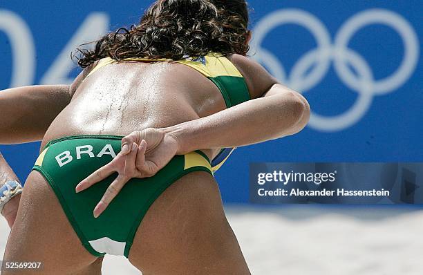 Beachvolleyball / Frauen: Olympische Spiele Athen 2004, Athen; PAULA/PIRES /BRA - HAKEDAL/TORLEN / NOR; Ana PAULA / BRA 15.08.04.