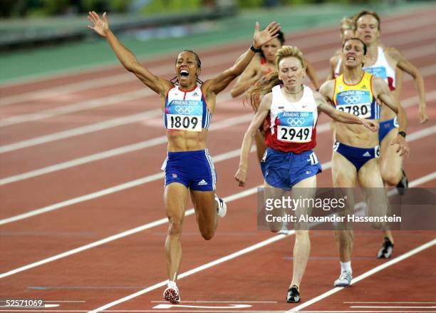 Leichtathletik: Olympische Spiele Athen 2004, Athen; 1500m / Frauen; Gold: Kelly HOLMES / GBR, Silber: Tatjana TOMASCHOWA / RUS, Bronze: Marian...