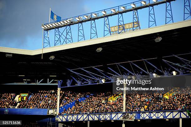 225 Criss Cross Design Stock Photos, High-Res Pictures, and Images ...