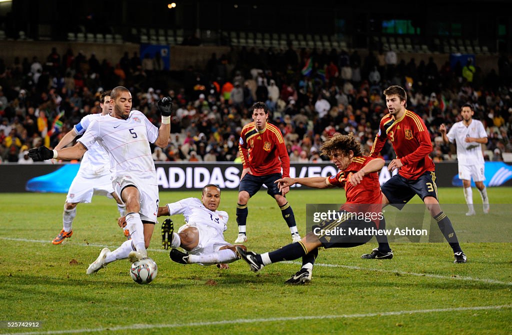 Soccer - FIFA Confederations Cup South Africa 2009 - Semifinals - Spain vs. USA
