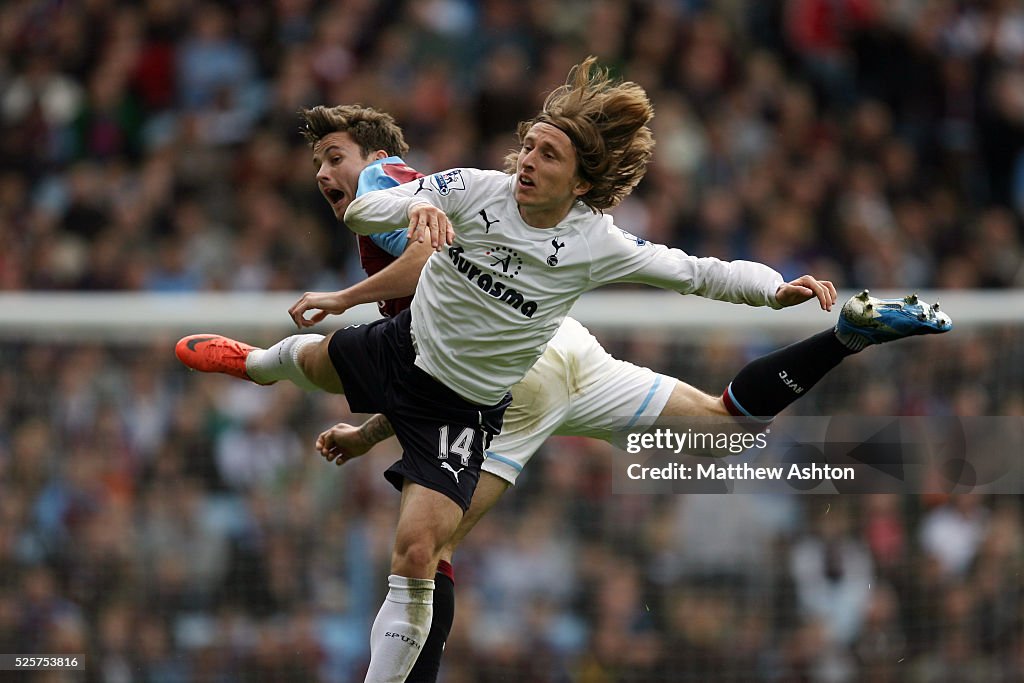 Soccer : Barclays Premier League - Aston Villa v Tottenham Hotspur