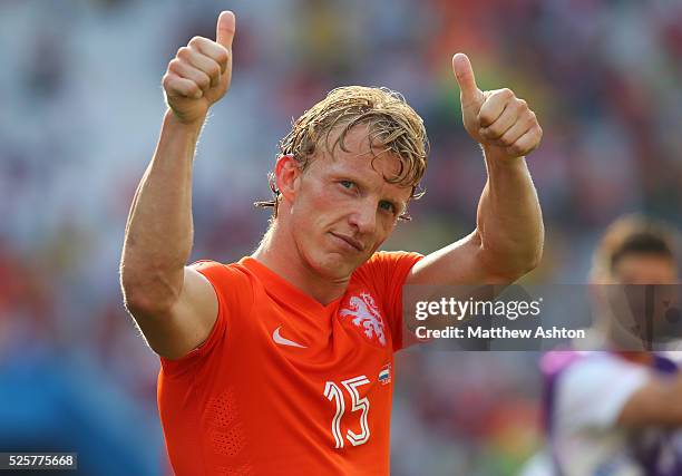 Thumbs up from Dirk Kuyt of Netherlands at the end of the match