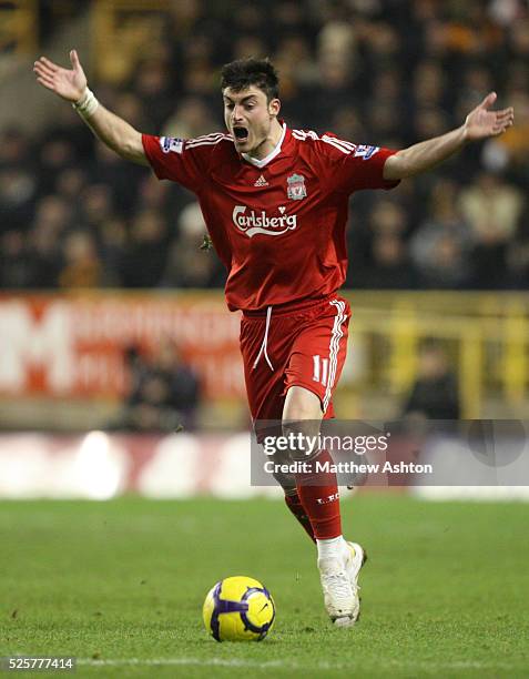 Albert Riera Photos Photos and Premium High Res Pictures - Getty Images